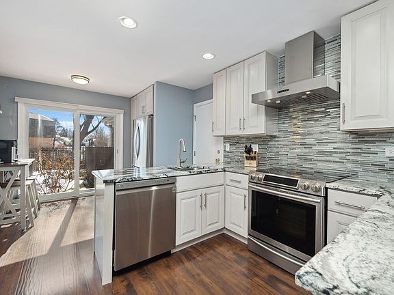 5th image of 835 Garfield Ave