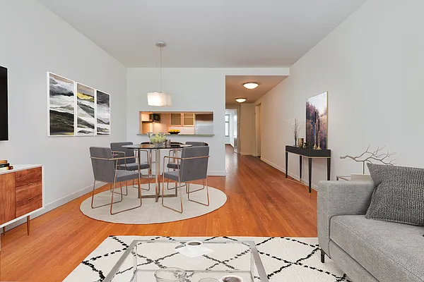 Rented by Luca Paci Real Estate | media 12