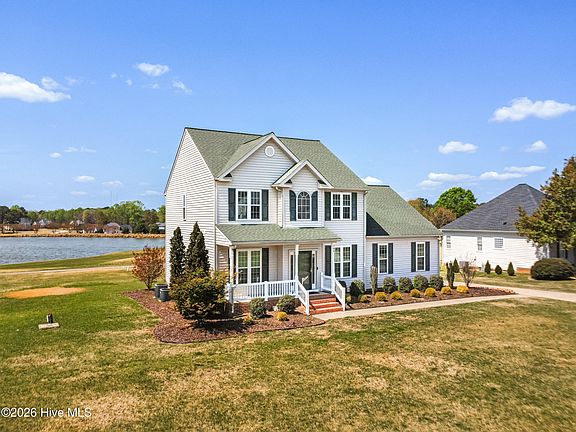 4th image of 348 Riverwood Drive