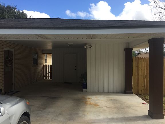 4th image of 1351 Betty St
