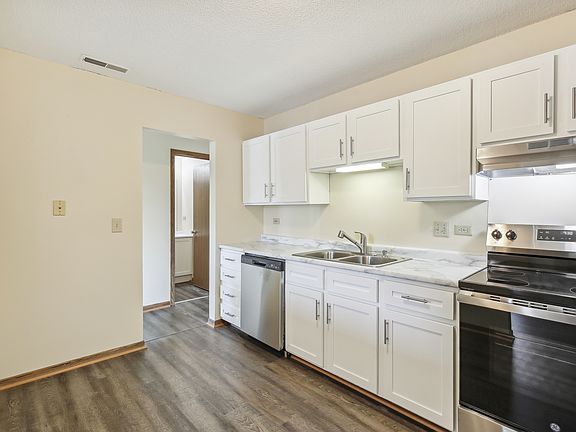 5th image of 13340 Parkwood Dr #13316-209