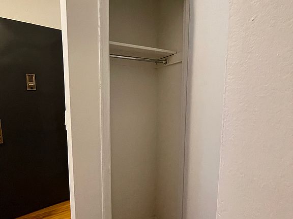 4th image of 1324 2nd Ave APT 5A