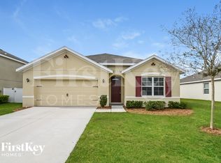3207 Pemberly Park Dr, Plant City, FL 33566