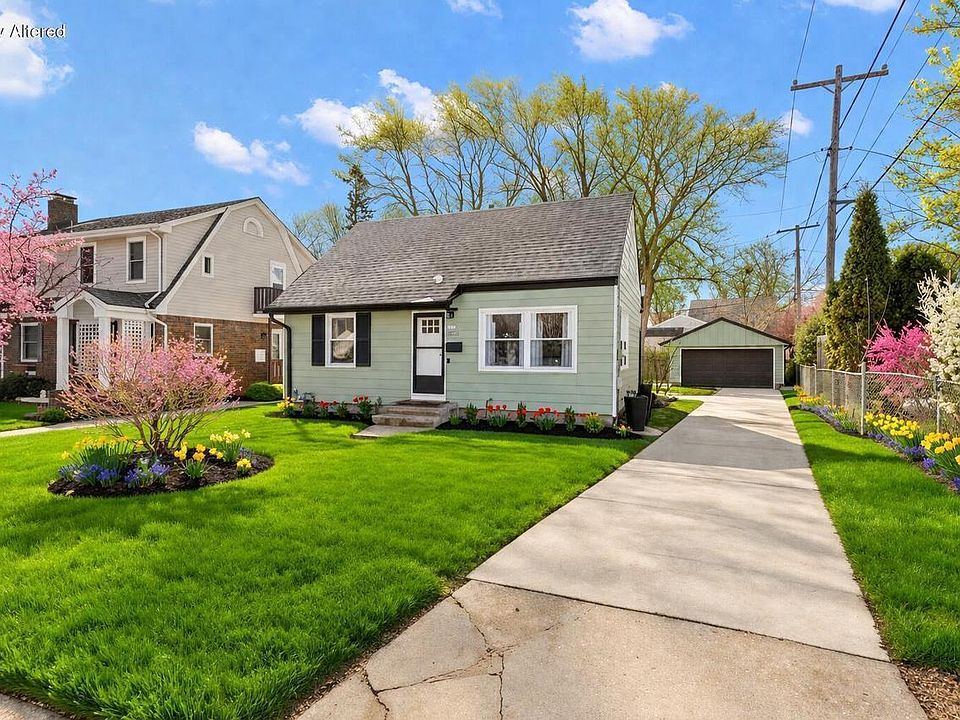 1st image of 9131 W Mt Vernon AVENUE