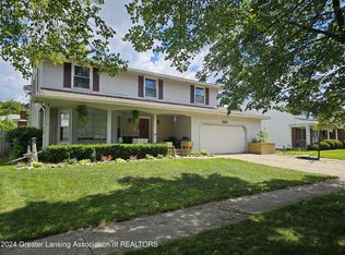 1011 Weston St, Lansing, MI