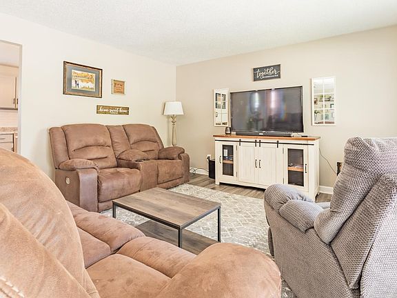 4th image of 4008 Western Ave