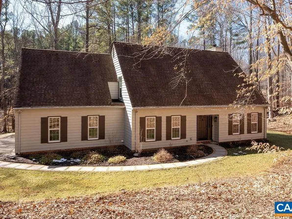 1205 Hunters Ridge Rd, Earlysville, VA 22936