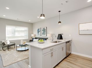 4040 Travis Dr #424, Nashville, TN 37211