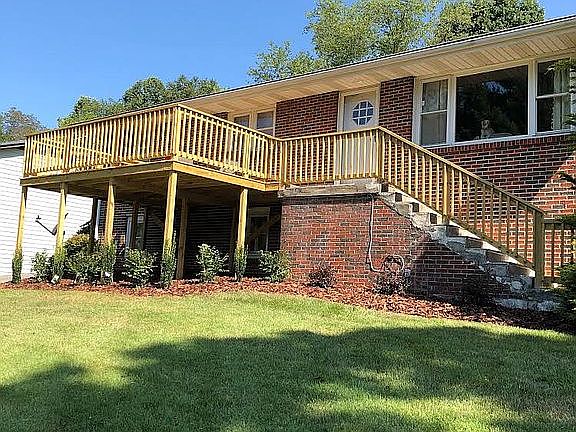 2nd image of 172 Bowen Dr