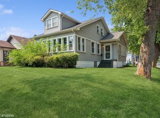 2 Elizabeth St, Calumet City, IL 60409