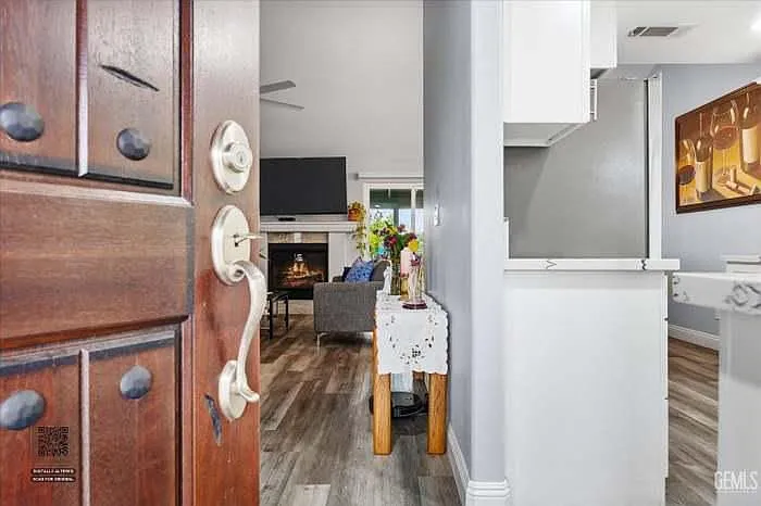 8917 Worrell Ct — Photo 25