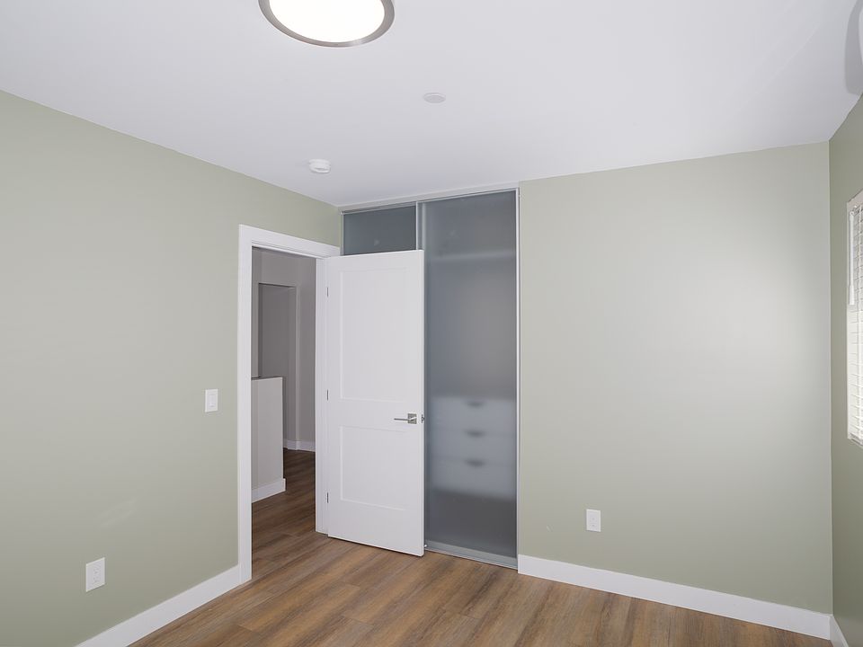 1st image of 1317 Punta Gorda St #4