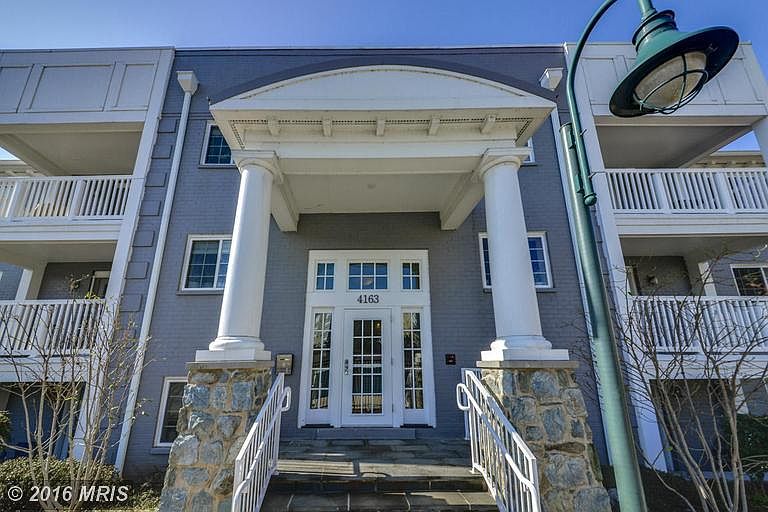 Exterior (Front)