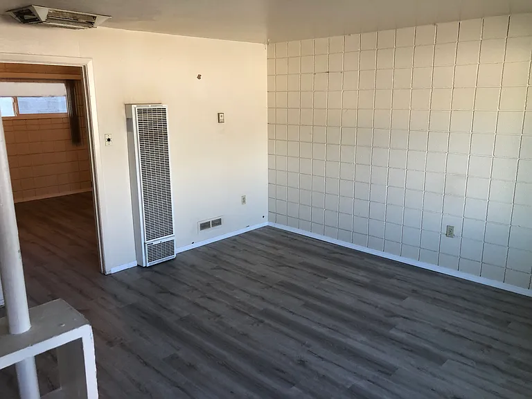 Solid, Secure, & Updated 2 Bed/ 1 Bath Apt. w/ a Private Yard! — Photo 24