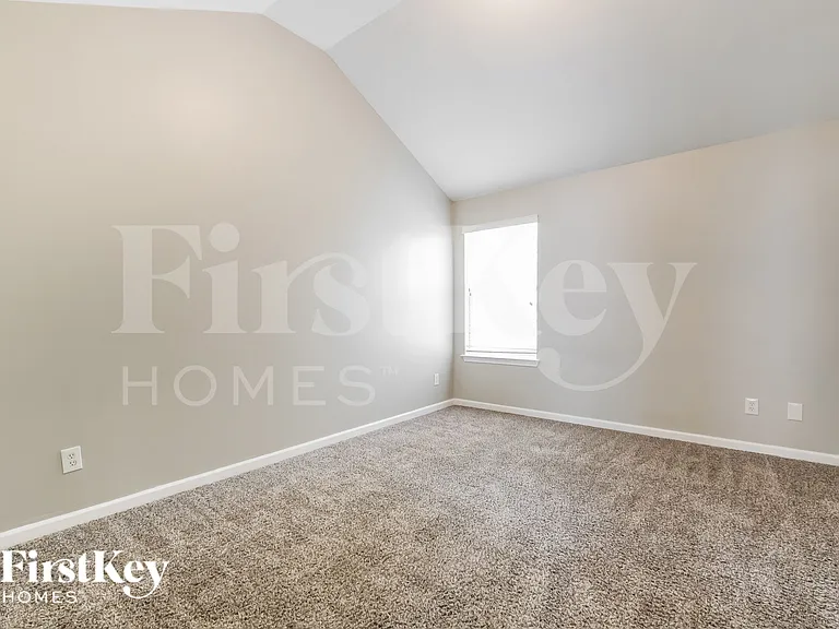 7864 Wrotham Cir — Photo 13