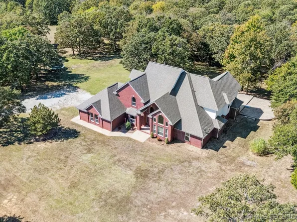 16615 Richardson Rd, Skiatook, OK 74070