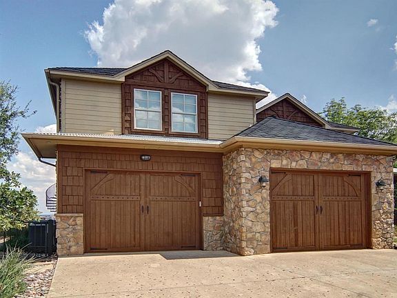 3rd image of 120 Oyster Bay
