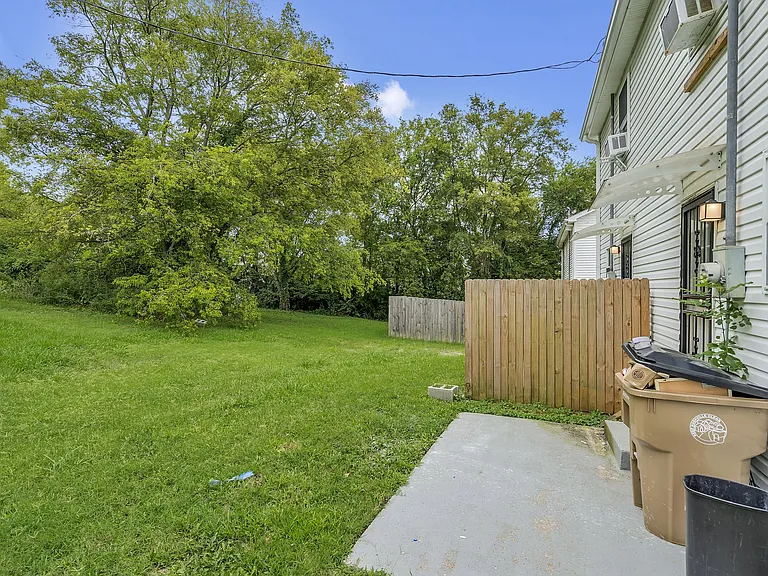 3226 Lincoln Ave — Photo 14