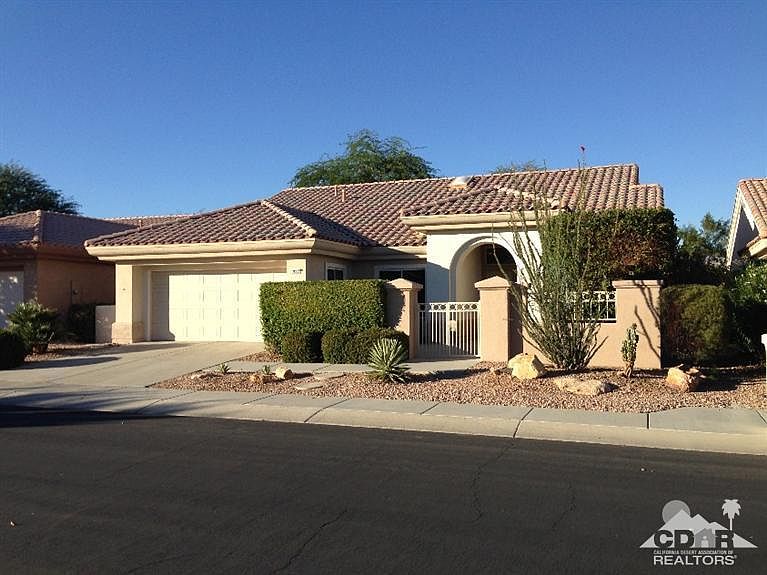 1st image of 78940 Mimosa Dr