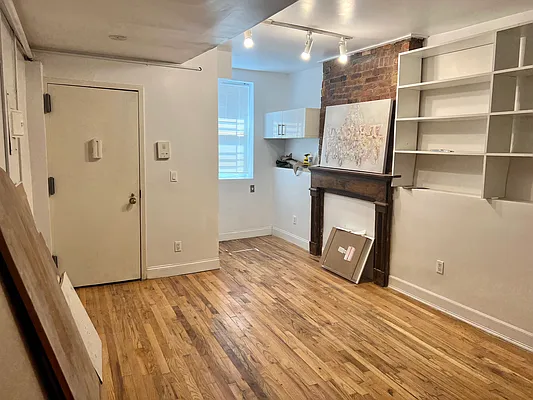 Rented by Terra Magia Inc | media 11