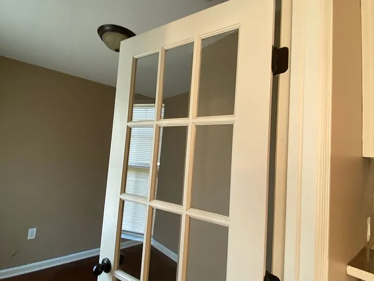 4898 Grant Dr — Photo 11