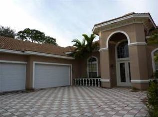 4910 Oxford Cir, Boca Raton, FL 33434