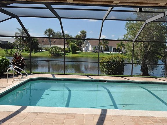 2nd image of 2358 Pine Woods Cir