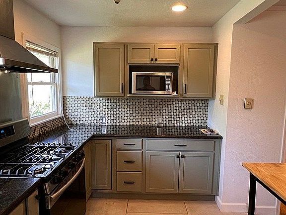4th image of 207 Wake Forest Dr