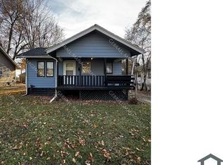 2423 Raskob St, Flint, MI 48504