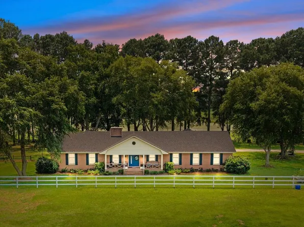 10705 W Nc 55, Dover, NC 28526