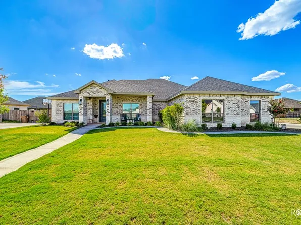 4725 Wolf Creek Dr, San Angelo, TX 76904