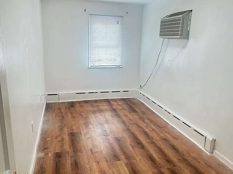 1618 Mahan Ave #2 — Photo 11