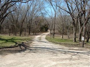 932 Forgotten Ln, Burleson, TX 76028