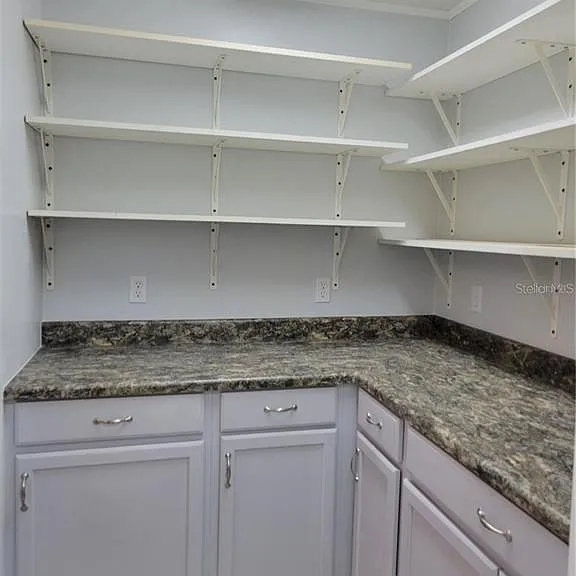 807 McLain Ct — Photo 34