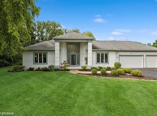 4017 Niblick Ct, Crystal Lake, IL 60012