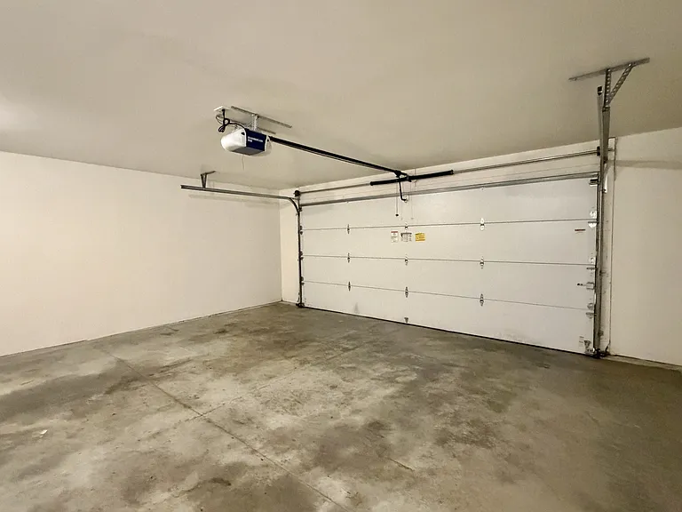 121 Sater St #1 — Photo 24