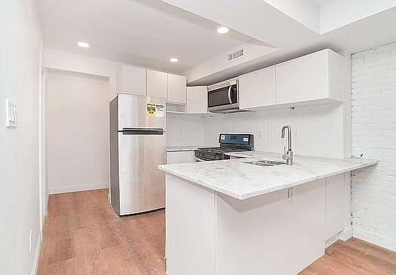 5th image of 153 W 131st St #Lwr