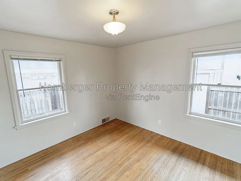 11 E Rich Ave #1 — Photo 19