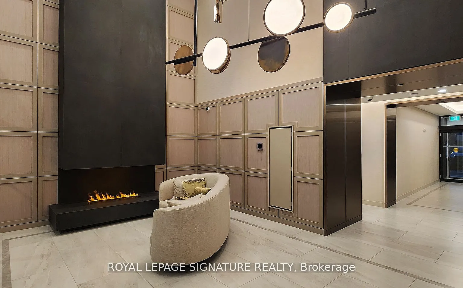 2 bed, $2,300 — Photo 4