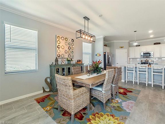 4th image of 19376 Elston Way