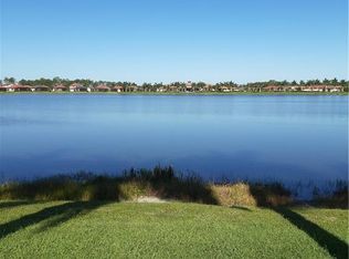 1371 Artesia Dr E UNIT 402, Naples, FL 34113