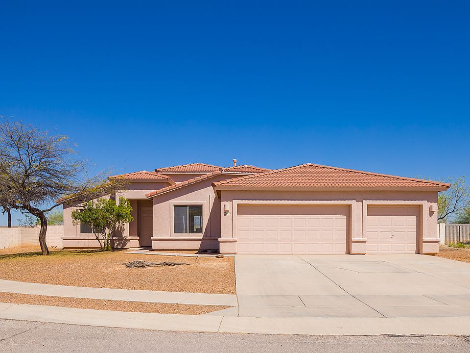 1st image of 8725 E Giachery Pl