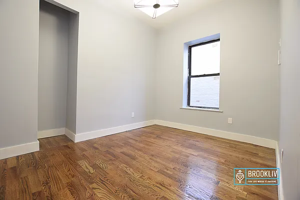 Rented by null | media 5