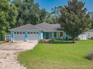 6 Lake Ellen Cir, Crawfordville, FL 32327