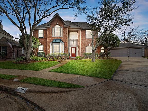 2nd image of 7022 Glenwood Dr