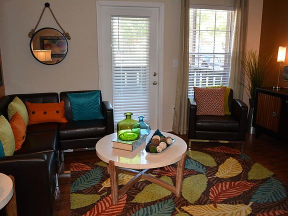 3rd image of 2304 N Congress Ave #2602