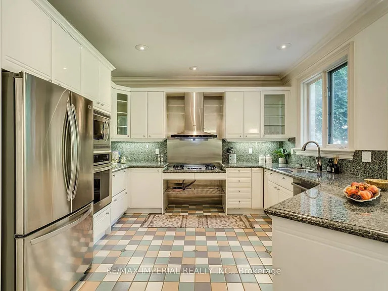 270 Spring Garden Ave — Photo 23