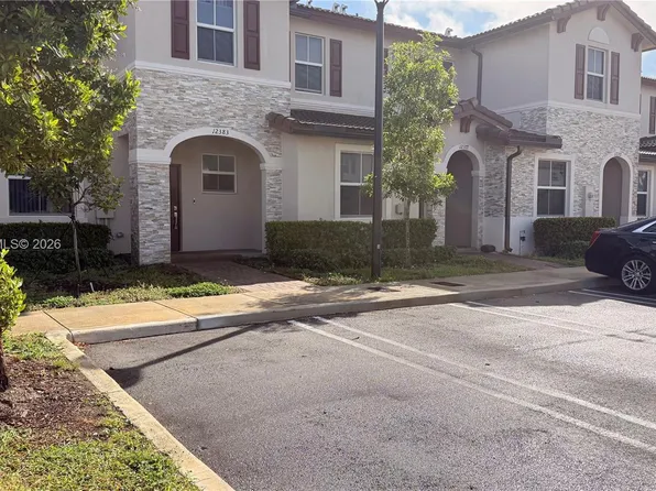 12383 NW 23rd Ct, Miami, FL 33167