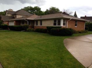 193 Michael John Dr, Park Ridge, IL 60068