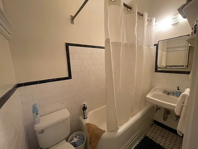 379 Harvard St #1 — Photo 5